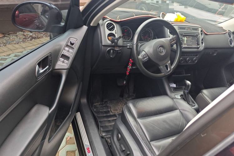 Used Volkswagen Tiguan 2015 1.8TSI Automatic Two-Wheel Drive Comfort Edition Driver Seat