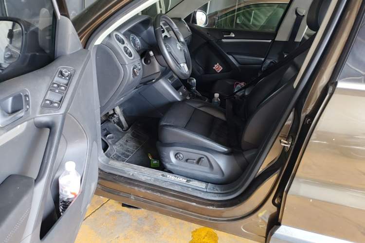 Used Volkswagen Tiguan 2015 1.8TSI Automatic Two-Wheel Drive Luxury Model Driver Seat