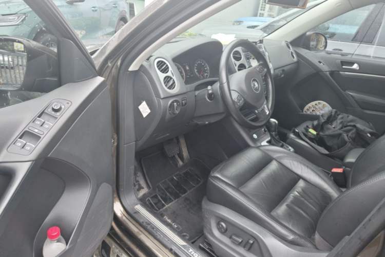 Used Volkswagen Tiguan 2015 1.8TSI Automatic Two-Wheel Drive Luxury Model Driver Seat
