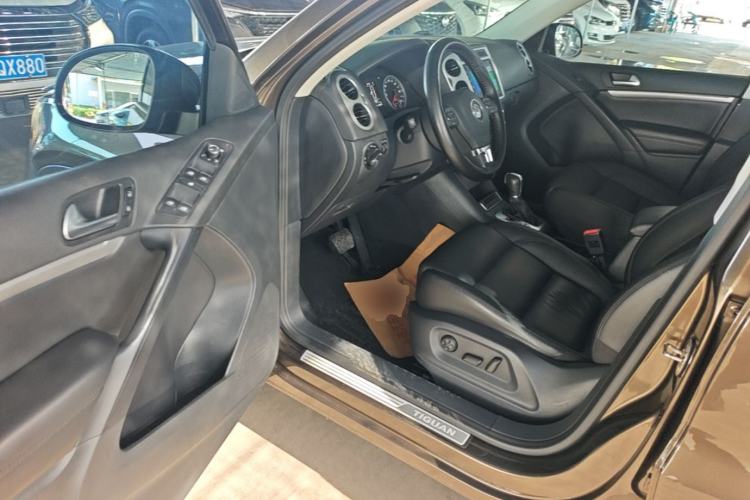 Used Volkswagen Tiguan 2015 1.8TSI Automatic Two-Wheel Drive Comfort Edition Driver Seat