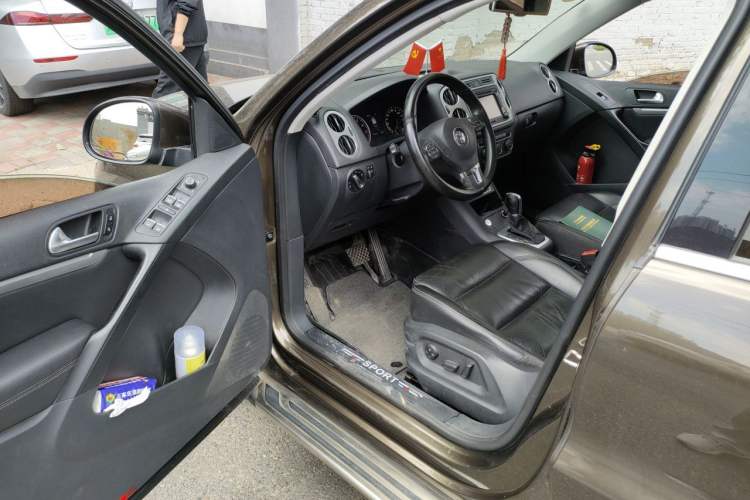 Used Volkswagen Tiguan 2015 1.8TSI Automatic Two-Wheel Drive Luxury Model Driver Seat