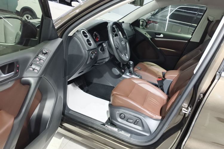 Used Volkswagen Tiguan 2015 1.8TSI Automatic Two-Wheel Drive Luxury Model Driver Seat