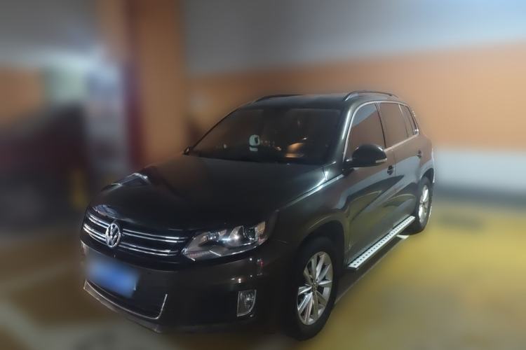 Used Volkswagen Tiguan 2015 1.8TSI Automatic Two-Wheel Drive Comfort Edition Guazi used car, China used car export, Used car for sale, Used  cars, Cheapest cars for sale