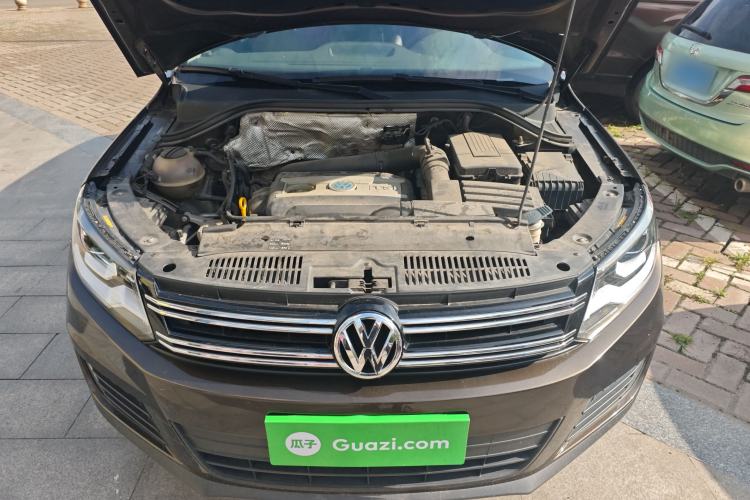 Used Volkswagen Tiguan 2015 1.8TSI Automatic Two-Wheel Drive Trend Edition Engine Bay