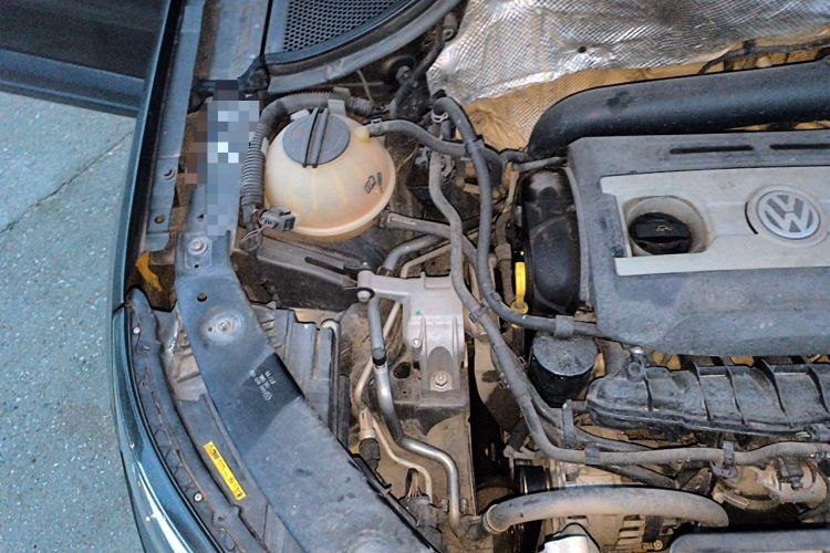Used Volkswagen Tiguan 2015 1.8TSI Automatic Two-Wheel Drive Trend Edition Engine Bay Right