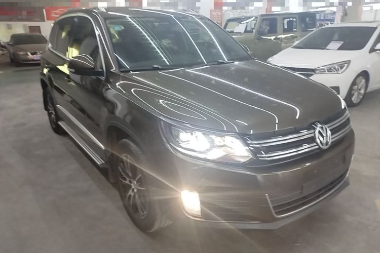 Used Volkswagen Tiguan 2015 1.8TSI Automatic Two-Wheel Drive Luxury Model Exterior 1