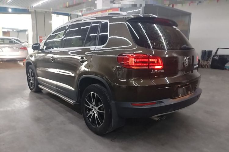 Used Volkswagen Tiguan 2015 1.8TSI Automatic Two-Wheel Drive Luxury Model Exterior 2