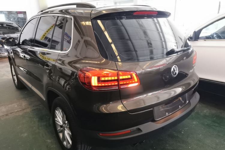 Used Volkswagen Tiguan 2015 1.8TSI Automatic Two-Wheel Drive Comfort Edition Exterior 2