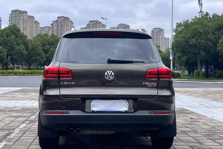 Used Volkswagen Tiguan 2015 1.8TSI Automatic Two-Wheel Drive Comfort Edition Exterior 3