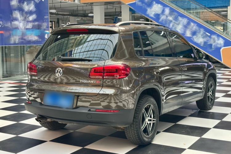 Used Volkswagen Tiguan 2015 1.8TSI Automatic Two-Wheel Drive Trend Edition Exterior 3