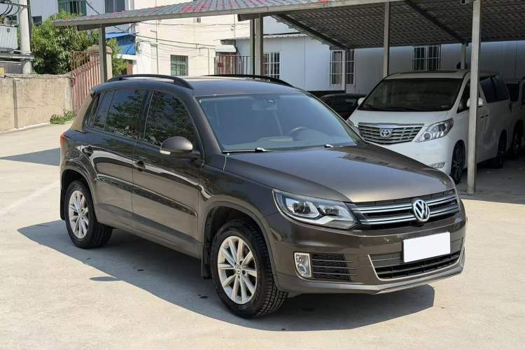 Used Volkswagen Tiguan 2015 1.8TSI Automatic Two-Wheel Drive Comfort Edition Exterior 3