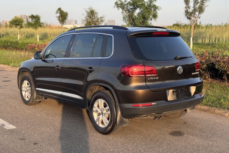 Used Volkswagen Tiguan 2015 1.8TSI Automatic Two-Wheel Drive Trend Edition Exterior 4