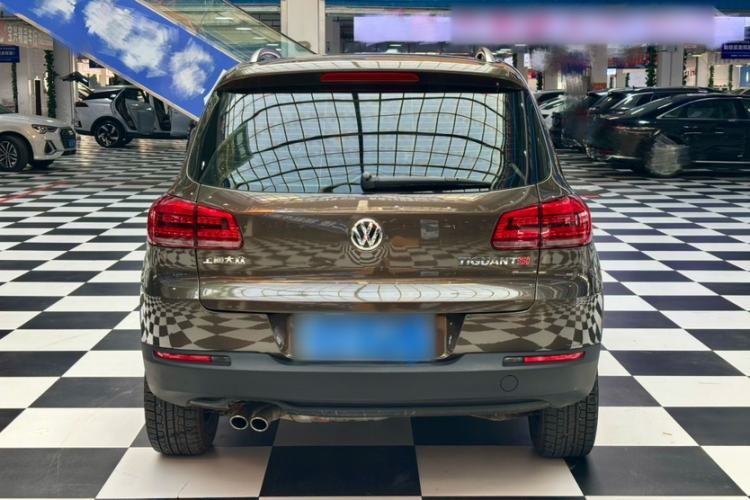 Used Volkswagen Tiguan 2015 1.8TSI Automatic Two-Wheel Drive Trend Edition Exterior 4