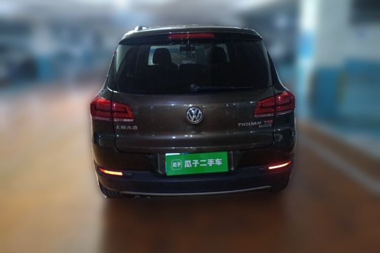 Used Volkswagen Tiguan 2015 2.0 TSI Automatic All-Wheel Drive Luxury Edition Exterior 4