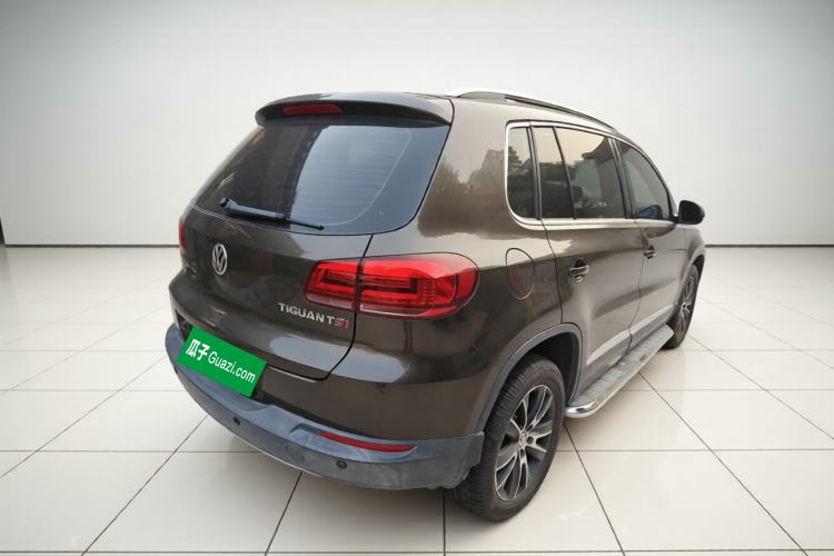 Used Volkswagen Tiguan 2015 1.8TSI Automatic Two-Wheel Drive Luxury Model Exterior 5