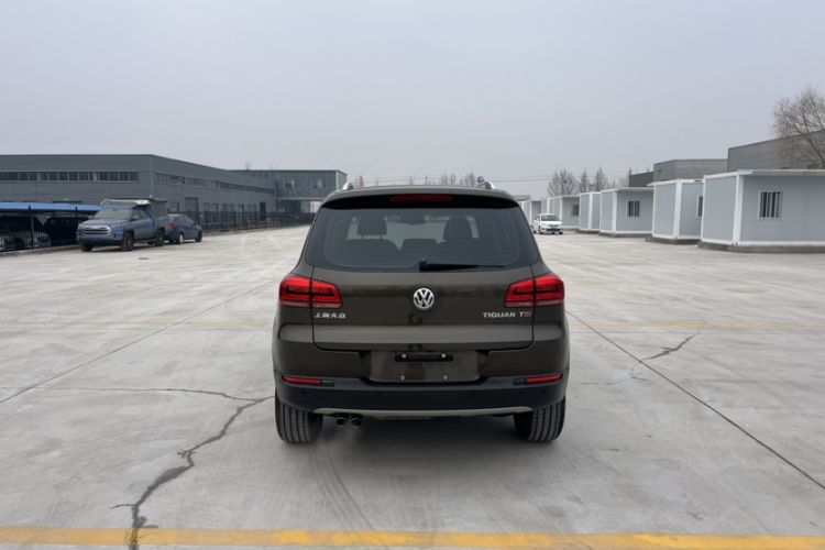 Used Volkswagen Tiguan 2015 1.8TSI Automatic Two-Wheel Drive Comfort Edition Exterior 5