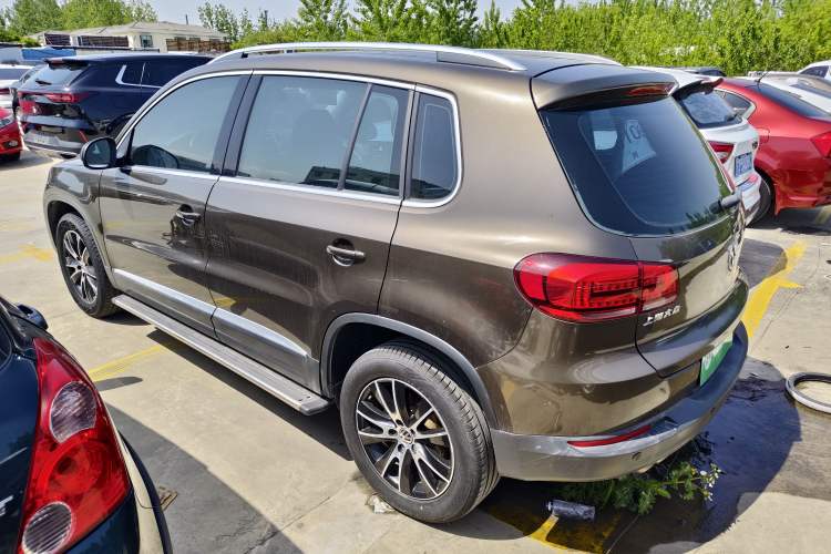 Used Volkswagen Tiguan 2015 1.8TSI Automatic Two-Wheel Drive Luxury Model Exterior 5