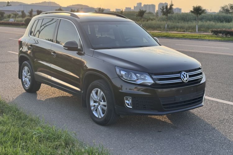 Used Volkswagen Tiguan 2015 1.8TSI Automatic Two-Wheel Drive Trend Edition Exterior 6