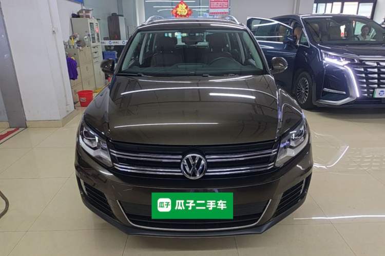 Used Volkswagen Tiguan 2015 1.8TSI Automatic All-Wheel-Drive Luxury Model Front
