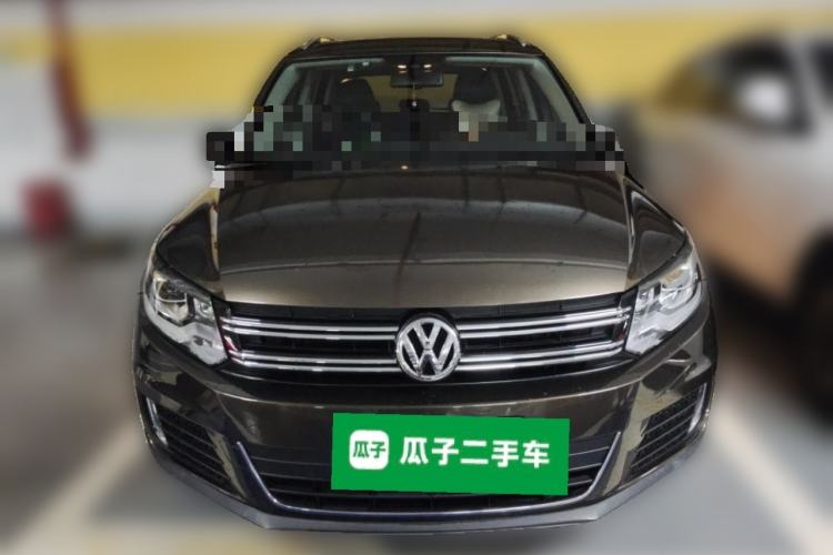 Used Volkswagen Tiguan 2015 2.0 TSI Automatic All-Wheel Drive Luxury Edition Front