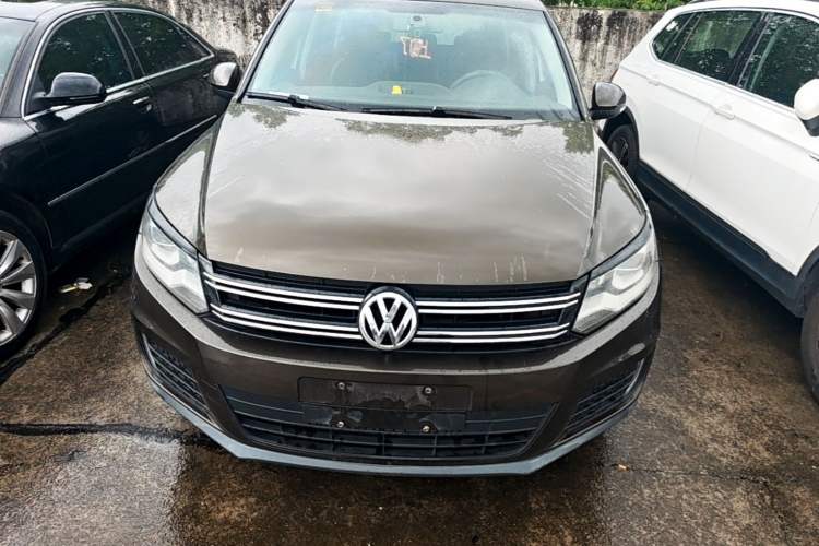 Used Volkswagen Tiguan 2015 1.8TSI Automatic Two-Wheel Drive Trend Edition Front