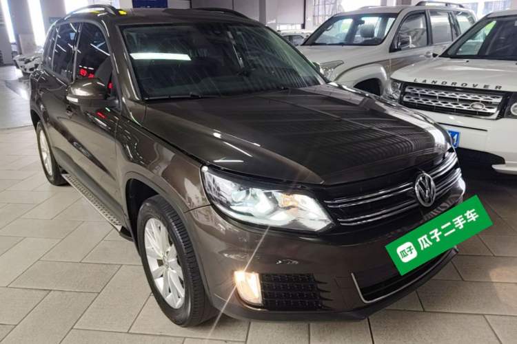 Used Volkswagen Tiguan 2015 1.8TSI Automatic Two-Wheel Drive Comfort Edition Front Right 45 Deg