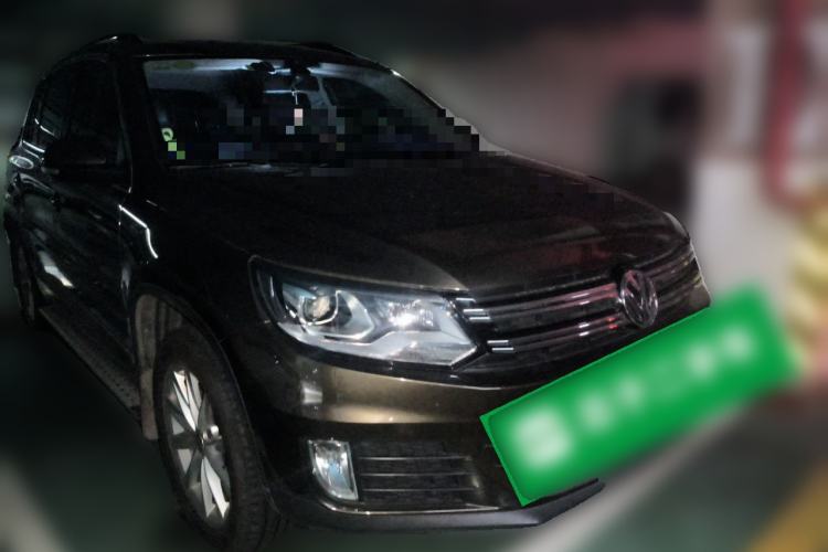 Used Volkswagen Tiguan 2015 1.8TSI Automatic Two-Wheel Drive Comfort Edition Front Right 45 Deg