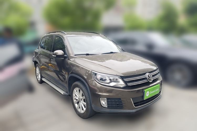 Used Volkswagen Tiguan 2015 1.8TSI Automatic Two-Wheel Drive Comfort Edition Front Right 45 Deg