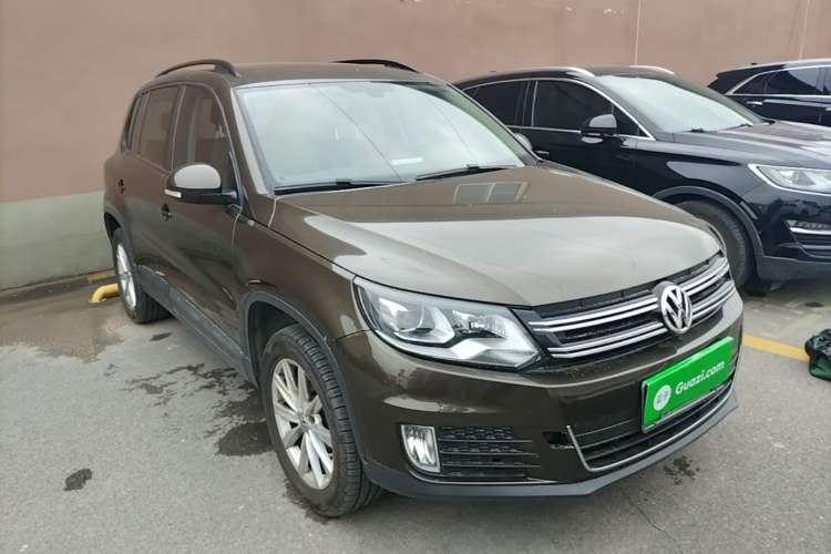 Used Volkswagen Tiguan 2015 1.8TSI Automatic Two-Wheel Drive Comfort Edition Front Right 45 Deg