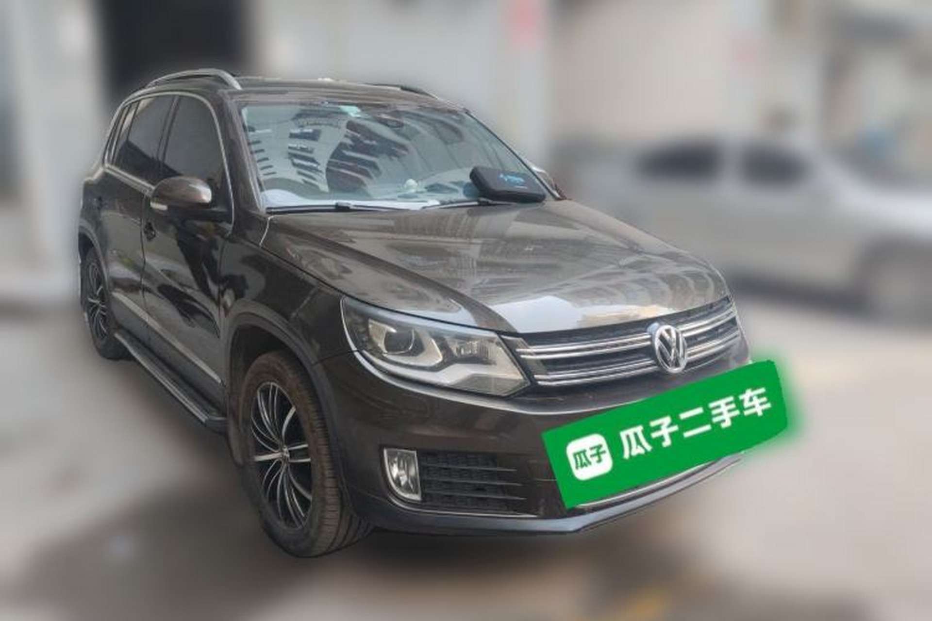 Used Volkswagen Tiguan 2015 2.0 TSI Automatic All-Wheel Drive Flagship Edition Front Right 45 Deg