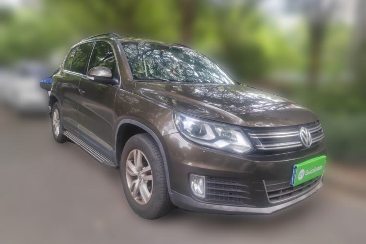 Used Volkswagen Tiguan 2015 1.8TSI Automatic Two-Wheel Drive Trend Edition Front Right 45 Deg