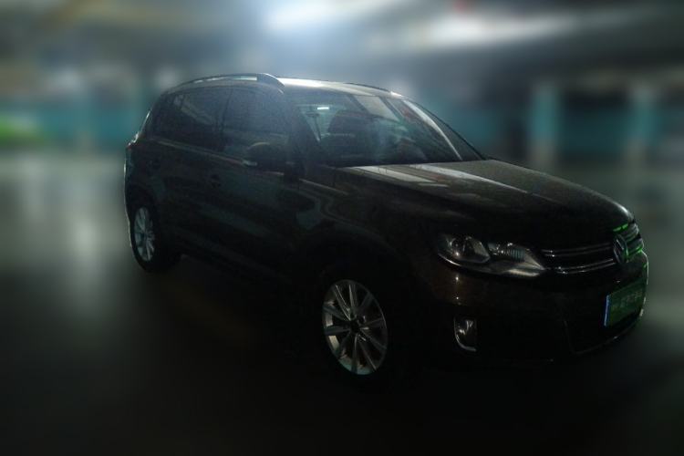 Used Volkswagen Tiguan 2015 1.8TSI Automatic Two-Wheel Drive Comfort Edition Front Right 45 Deg