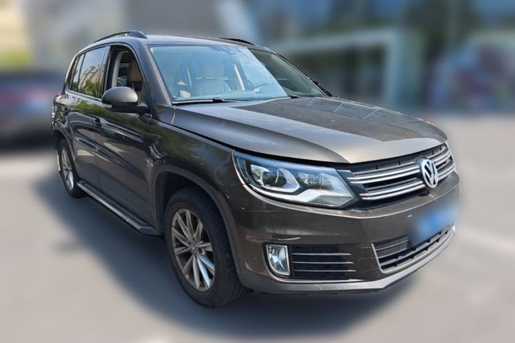 Used Volkswagen Tiguan 2015 1.8TSI Automatic Two-Wheel Drive Comfort Edition Front Right 45 Deg