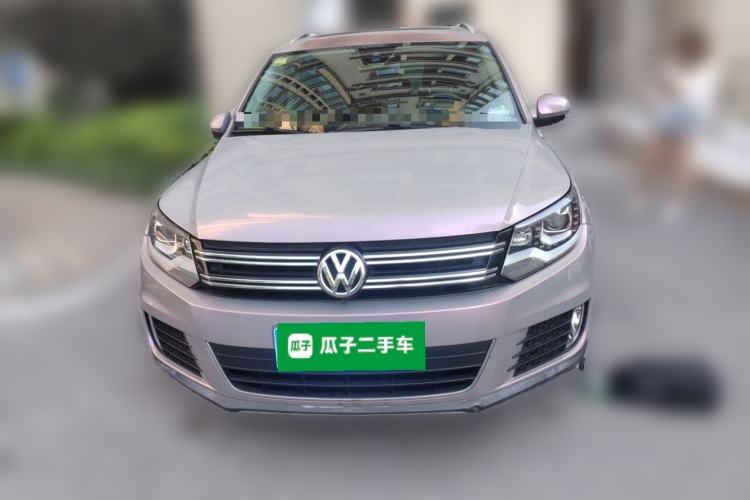 Used Volkswagen Tiguan 2015 2.0 TSI Automatic All-Wheel Drive Flagship Edition Front