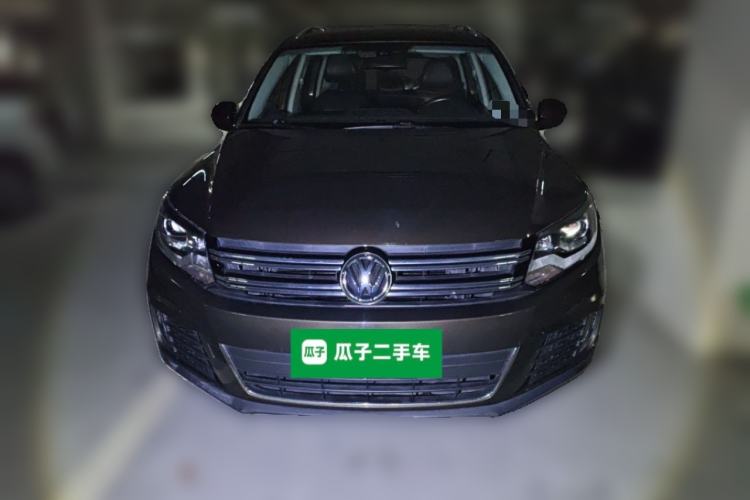 Used Volkswagen Tiguan 2015 2.0 TSI Automatic All-Wheel Drive Luxury Edition Front