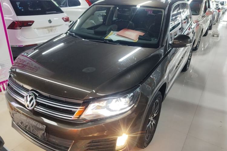 Used Volkswagen Tiguan 2015 1.8TSI Automatic All-Wheel-Drive Luxury Model Front