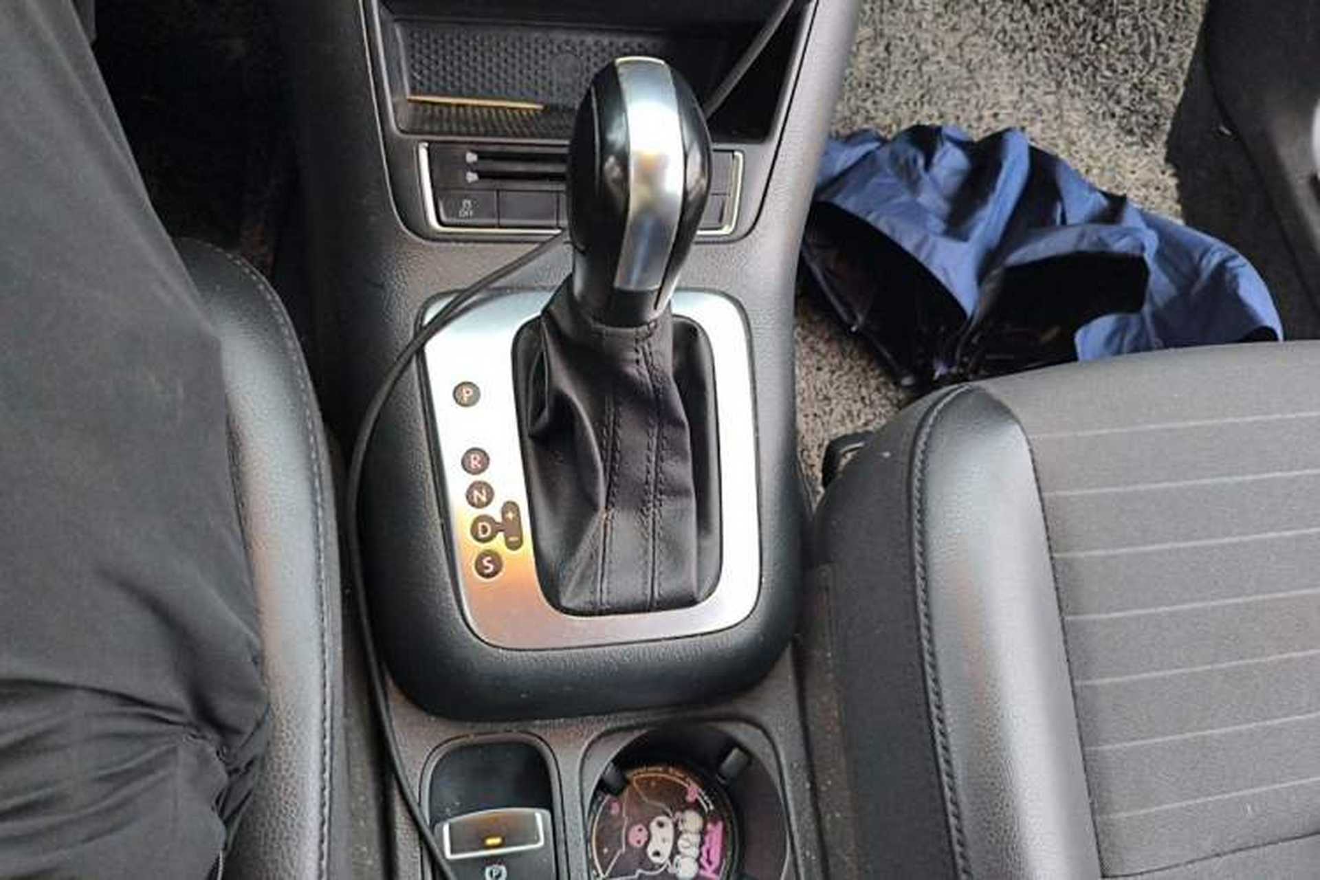Used Volkswagen Tiguan 2015 1.8TSI Automatic Two-Wheel Drive Trend Edition Gear Lever