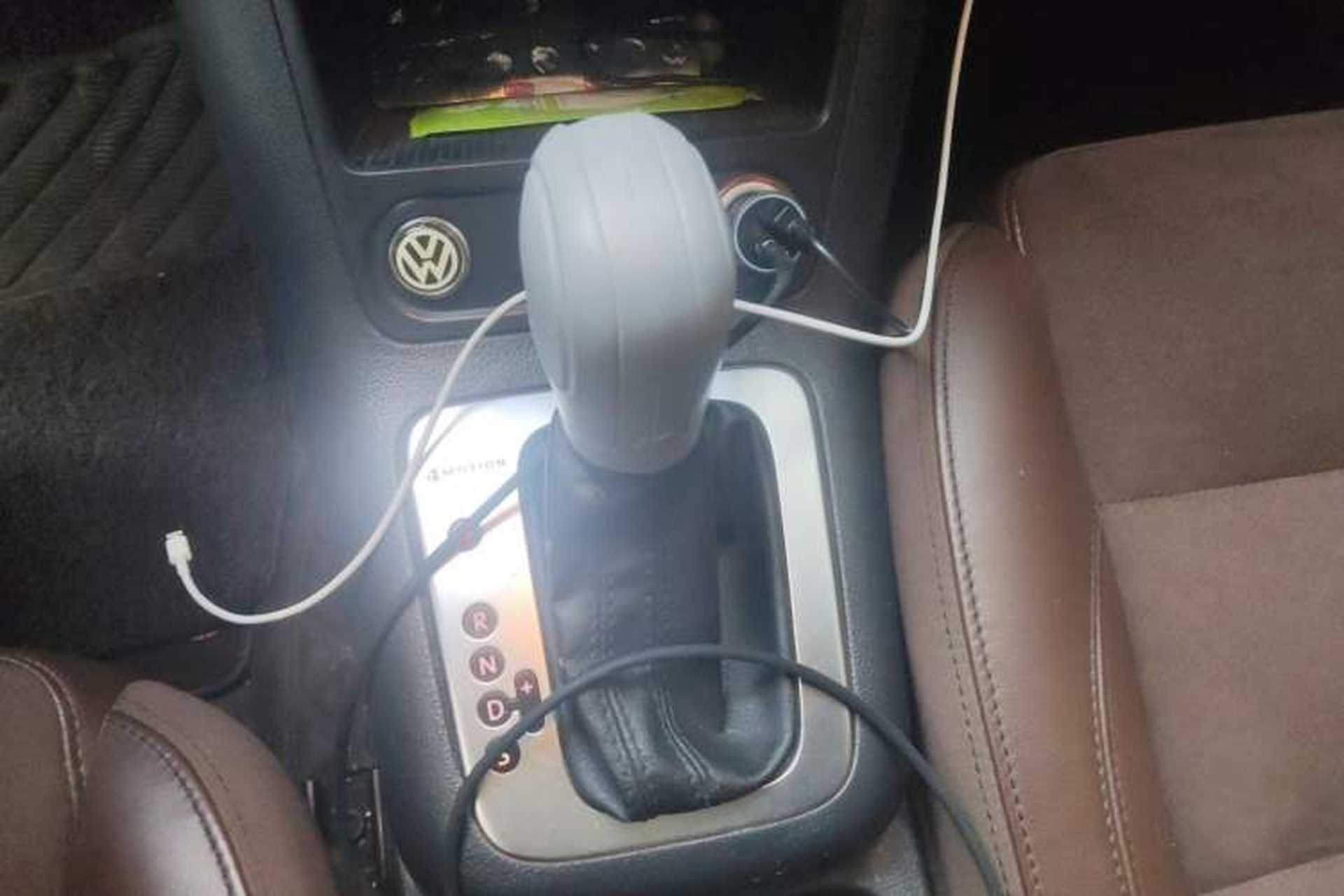 Used Volkswagen Tiguan 2015 2.0 TSI Automatic All-Wheel Drive Flagship Edition Gear Lever
