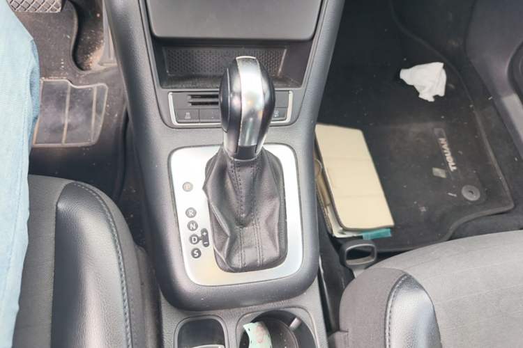 Used Volkswagen Tiguan 2015 1.8TSI Automatic Two-Wheel Drive Trend Edition Gear Lever