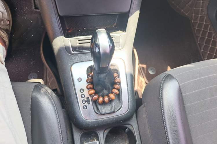Used Volkswagen Tiguan 2015 1.8TSI Automatic Two-Wheel Drive Trend Edition Gear Lever