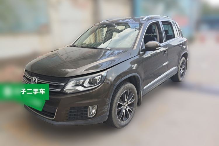 Used Volkswagen Tiguan 2015 1.8TSI Automatic Two-Wheel Drive Luxury Model Guazi used car, China used car export, Used car for sale, Used cars, Cheapest cars for sale