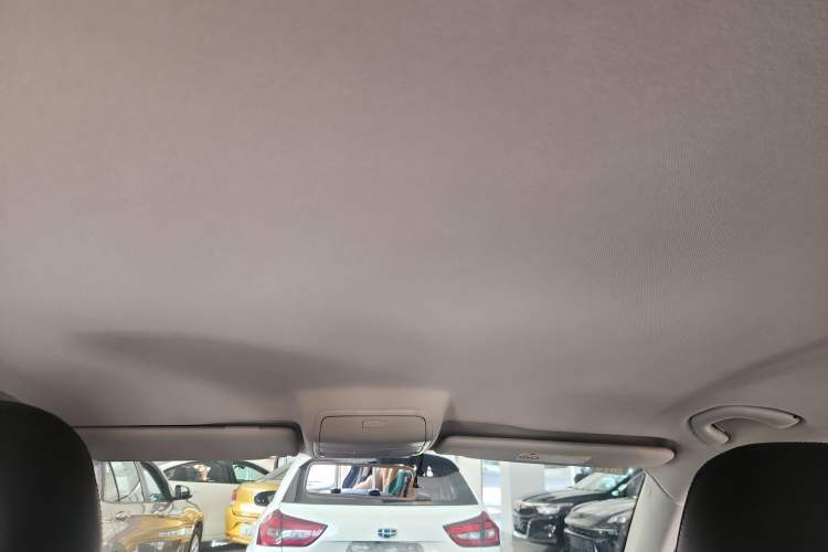 Used Volkswagen Tiguan 2015 1.8TSI Automatic Two-Wheel Drive Trend Edition Headliner