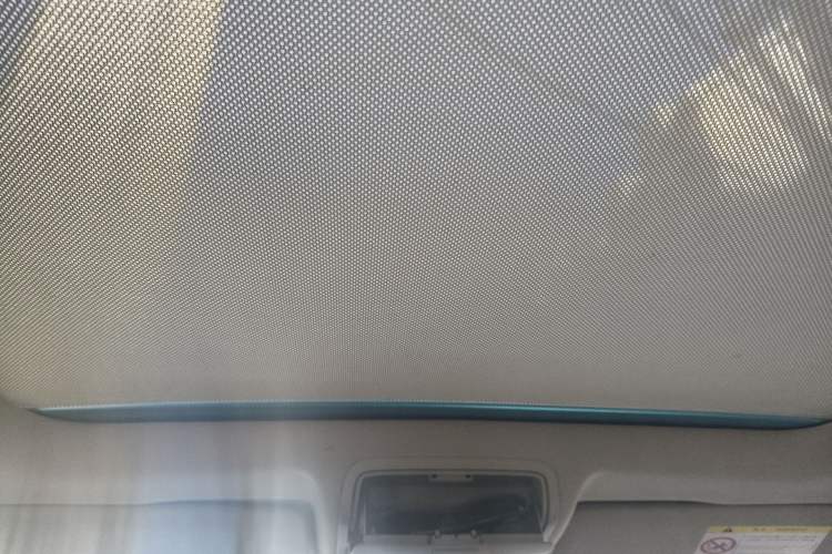 Used Volkswagen Tiguan 2015 1.8TSI Automatic Two-Wheel Drive Luxury Model Headliner