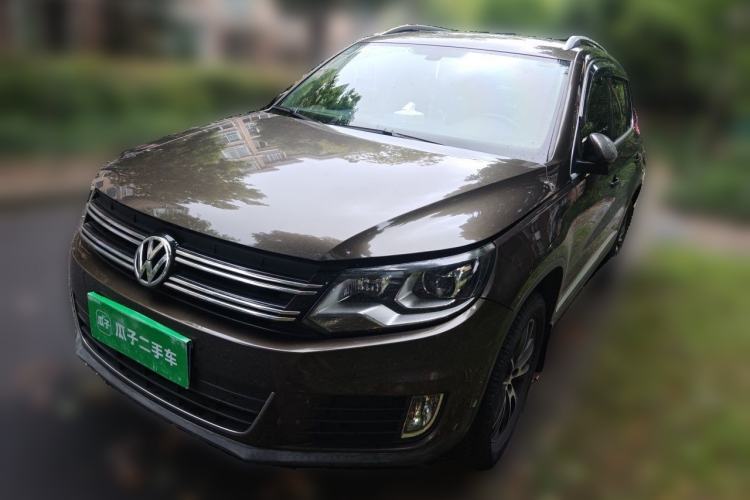 Used Volkswagen Tiguan 2015 1.8TSI Automatic Two-Wheel Drive Luxury Model Guazi used car, China used car export, Used car for sale, Used  cars, Cheapest cars for sale