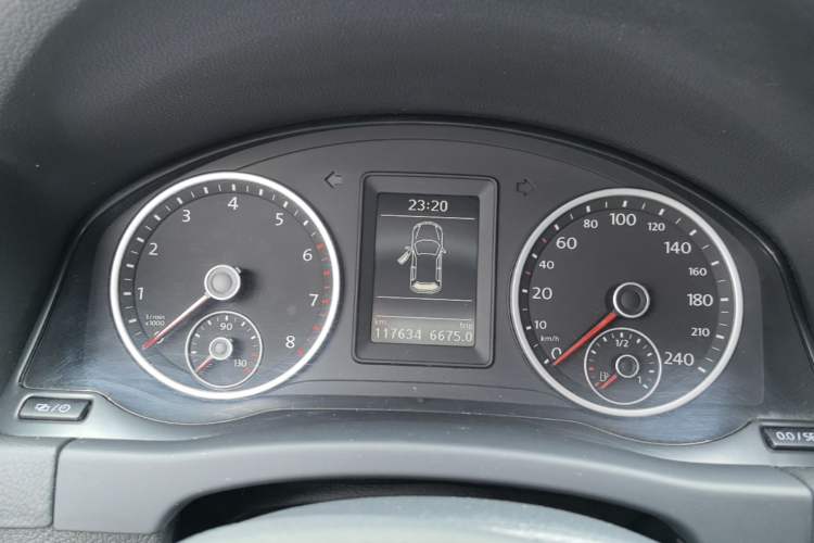 Used Volkswagen Tiguan 2015 1.8TSI Automatic Two-Wheel Drive Trend Edition Instrument Cluster