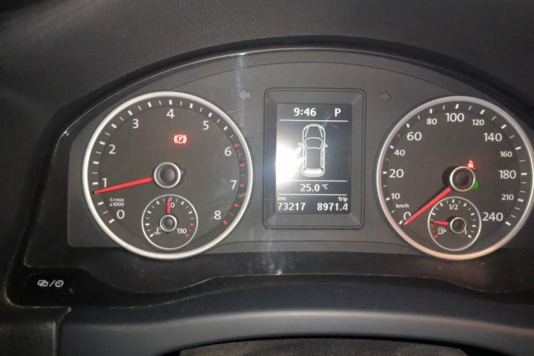 Used Volkswagen Tiguan 2015 1.8TSI Automatic Two-Wheel Drive Comfort Edition Instrument Cluster