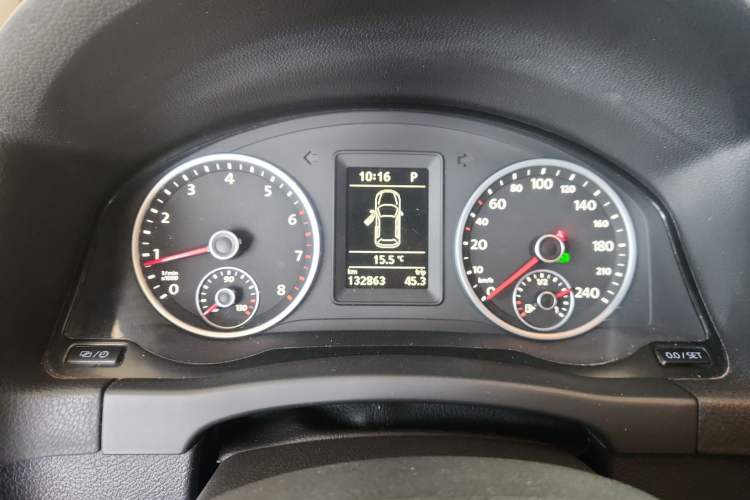 Used Volkswagen Tiguan 2015 1.8TSI Automatic Two-Wheel Drive Trend Edition Instrument Cluster