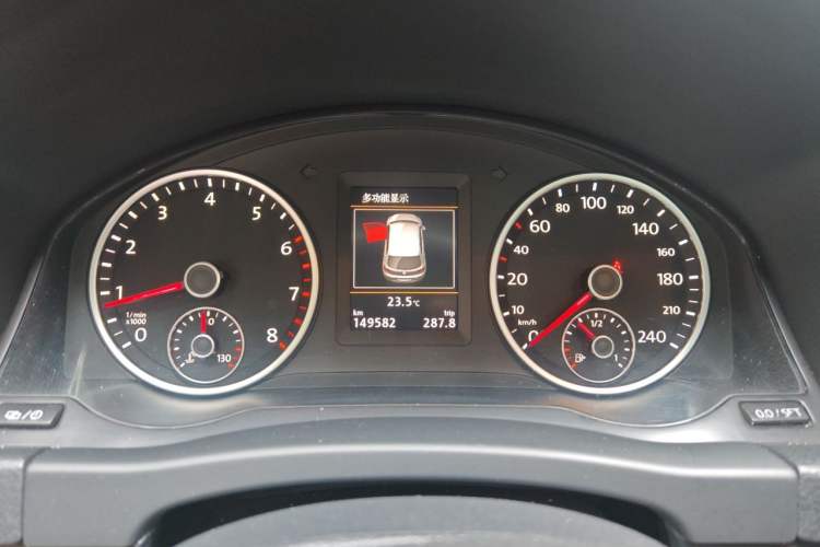Used Volkswagen Tiguan 2015 1.8TSI Automatic Two-Wheel Drive Luxury Model Instrument Cluster