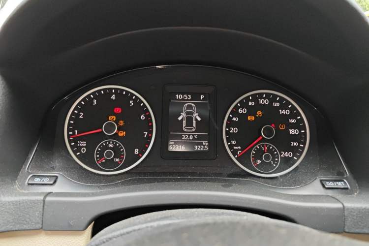 Used Volkswagen Tiguan 2015 1.8TSI Automatic Two-Wheel Drive Comfort Edition Instrument Cluster