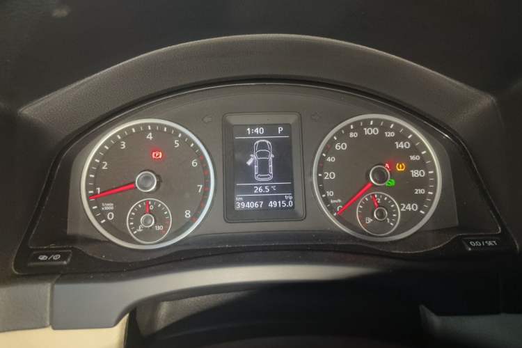 Used Volkswagen Tiguan 2015 1.8TSI Automatic Two-Wheel Drive Trend Edition Instrument Cluster